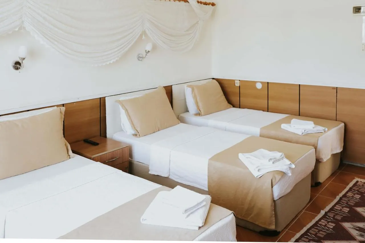 Kervansaray Hotel Pamukkale 3*,