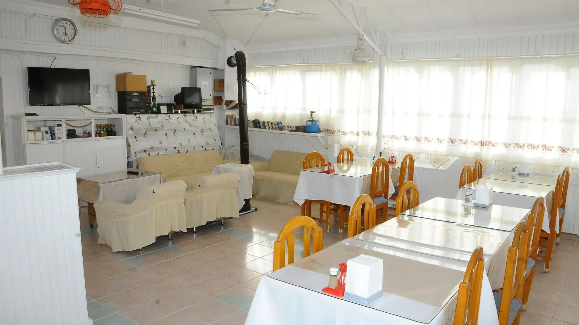 Kervansaray Hotel Pamukkale 3*,